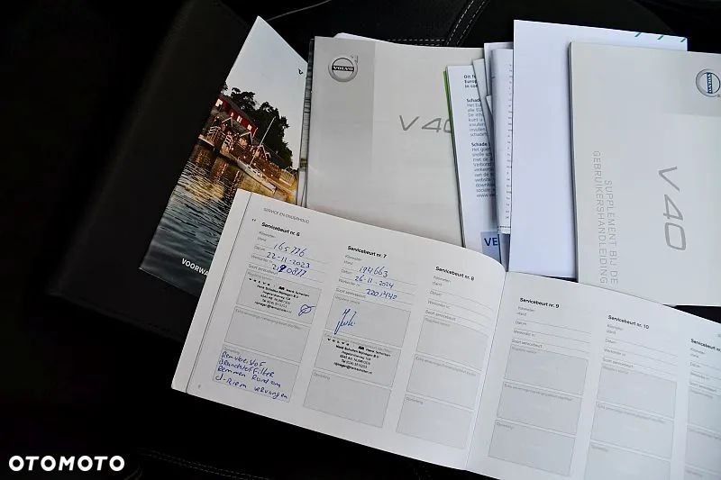 Volvo V40 D3 Drive-E SCR R-Design Momentum - 34