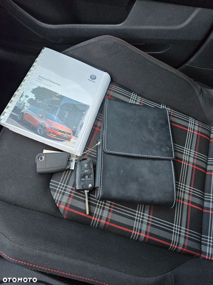 Volkswagen Polo 2.0 TSI DSG GTI - 8