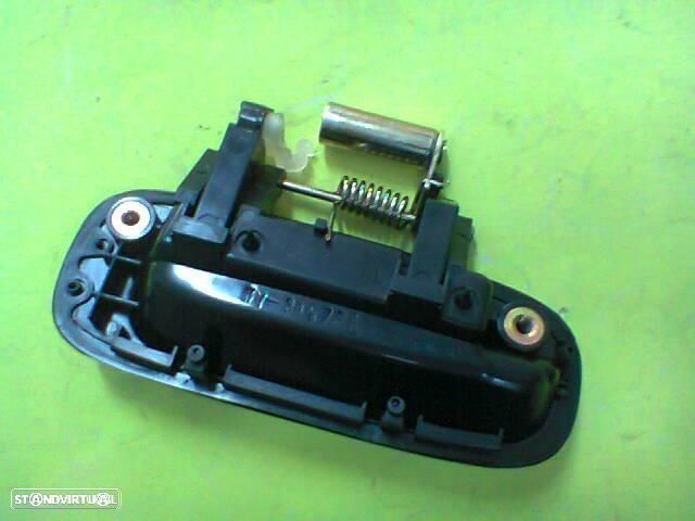 puxador porta trás toyota corolla E11 1997 até 2002 - 2