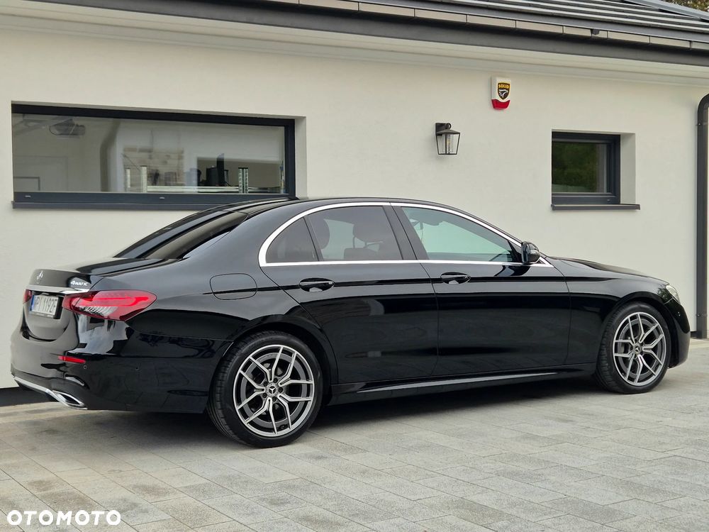 Mercedes-Benz Klasa E 220 d 4Matic 9G-TRONIC AMG Line - 12