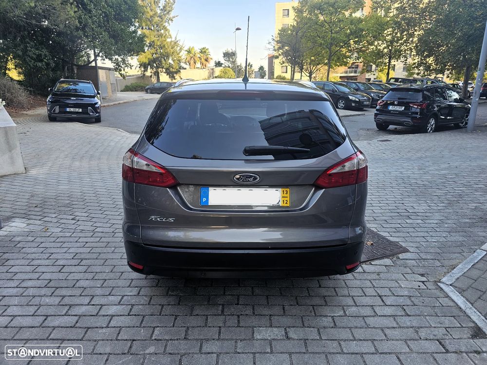 Ford Focus SW 1.6 TDCi Titanium - 6