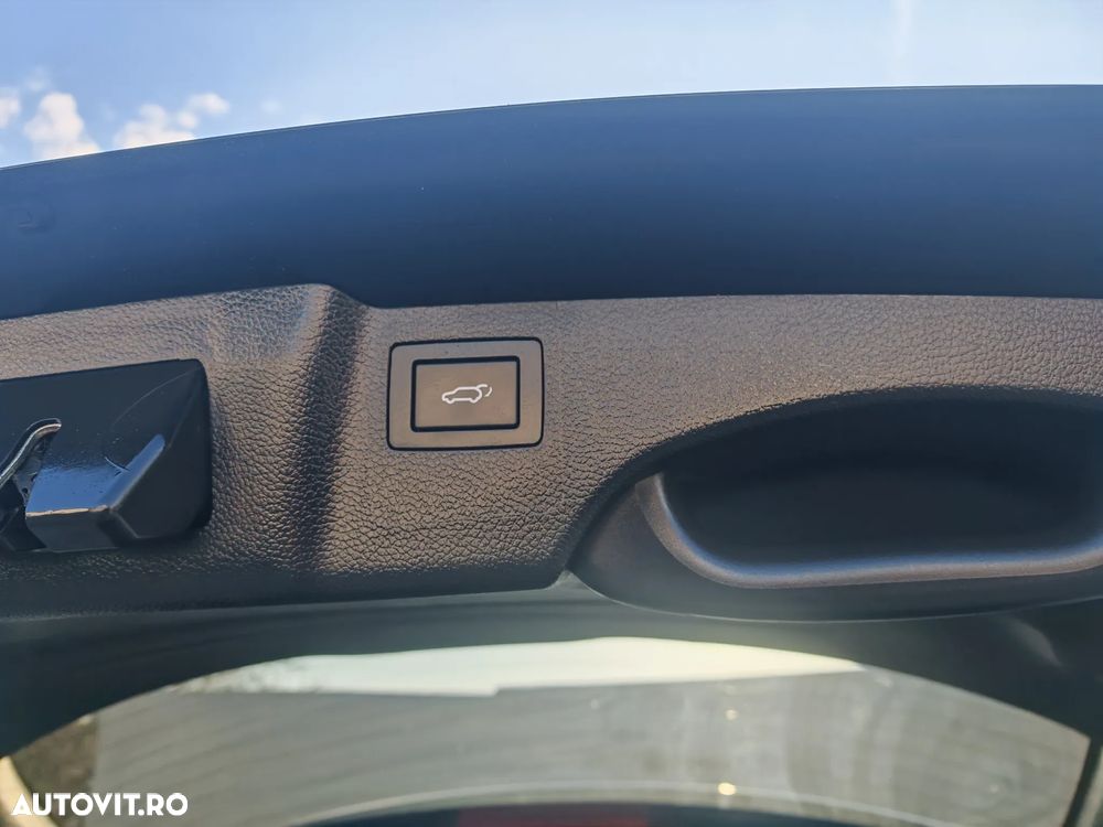 Hyundai Santa Fe Grand 2.2 CRDI 4WD Automatik Premium - 15