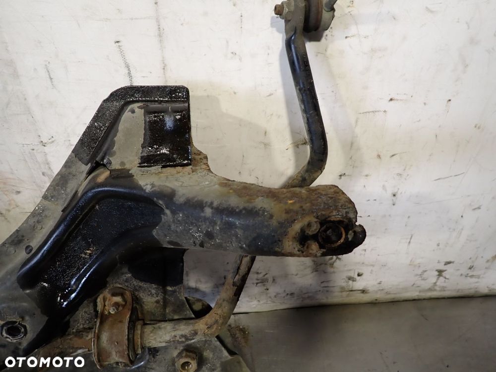 SANKI WÓZEK KOŁYSKA FIAT PANDA II 1.1 - 8