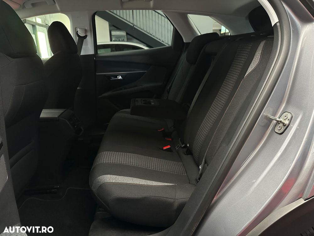 Peugeot 3008 PureTech 130 Stop & Start GPF Active Business-Paket - 21