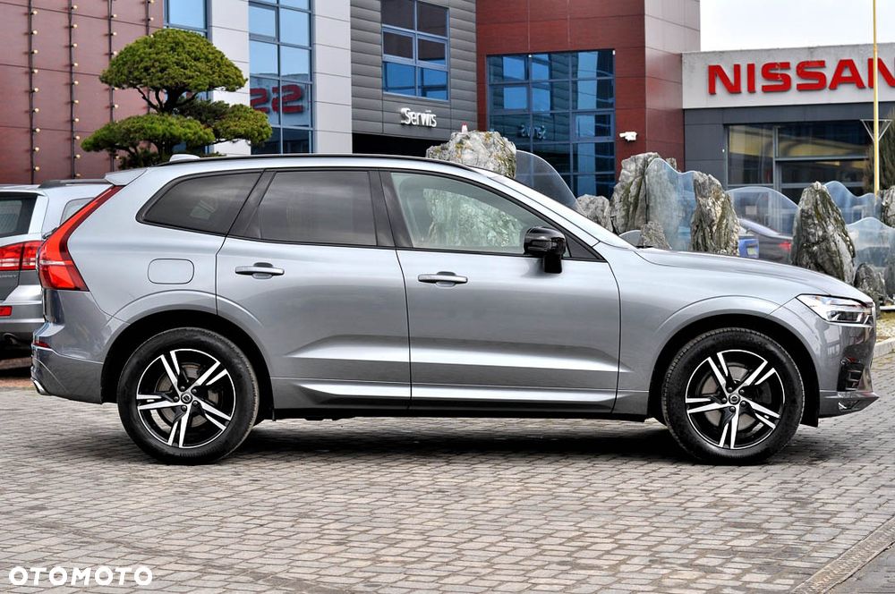 Volvo XC 60 B5 B R-Design - 2