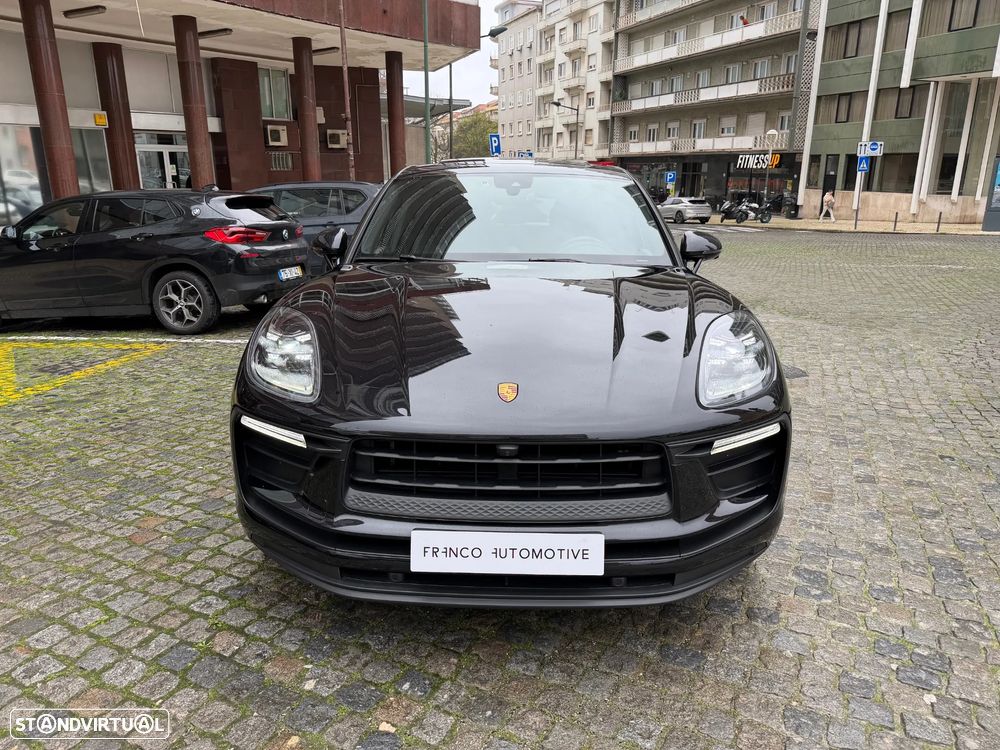 Porsche Macan Standard - 2