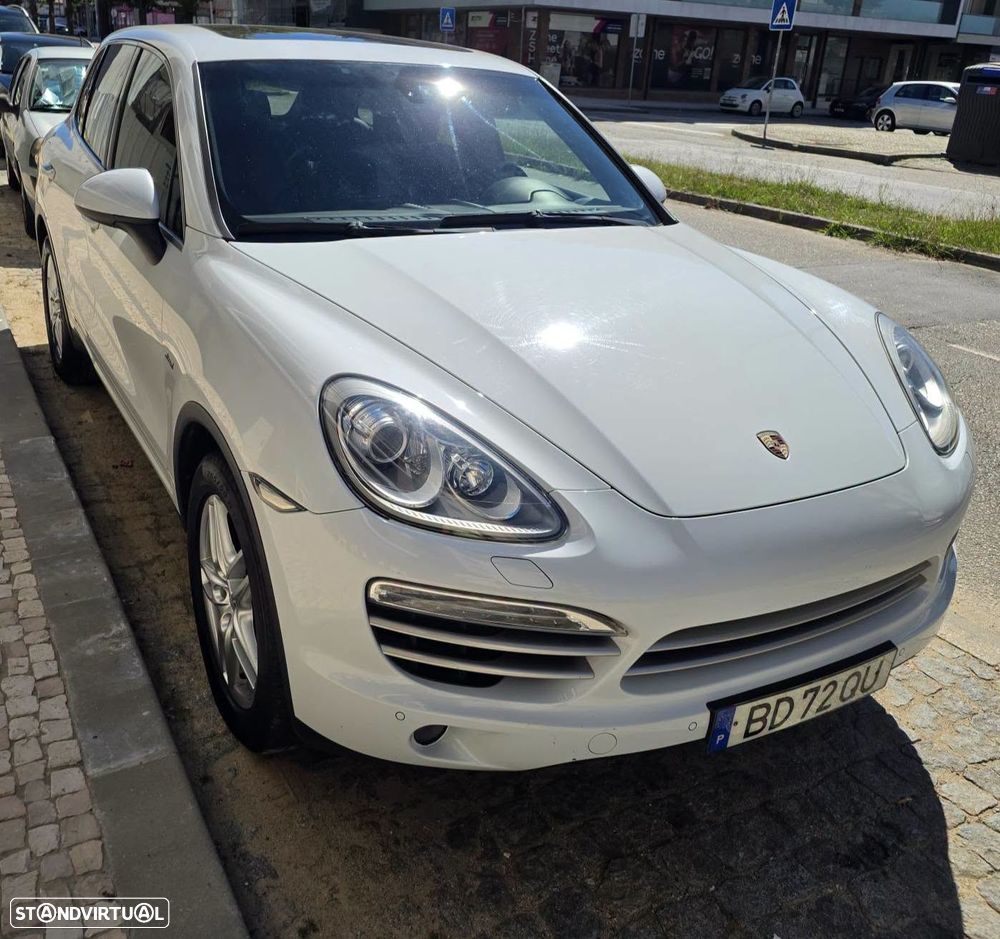 Porsche Cayenne Platinum Edition - 2