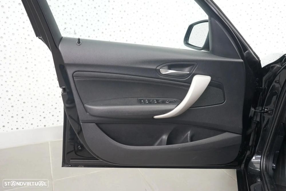BMW 116 d Luxury Line - 17