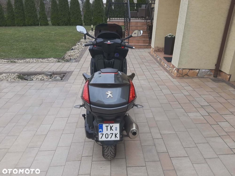 Peugeot Metropolis - 9