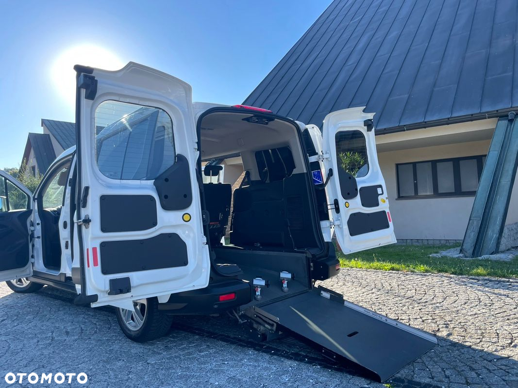 Ford Tourneo Connect - 4