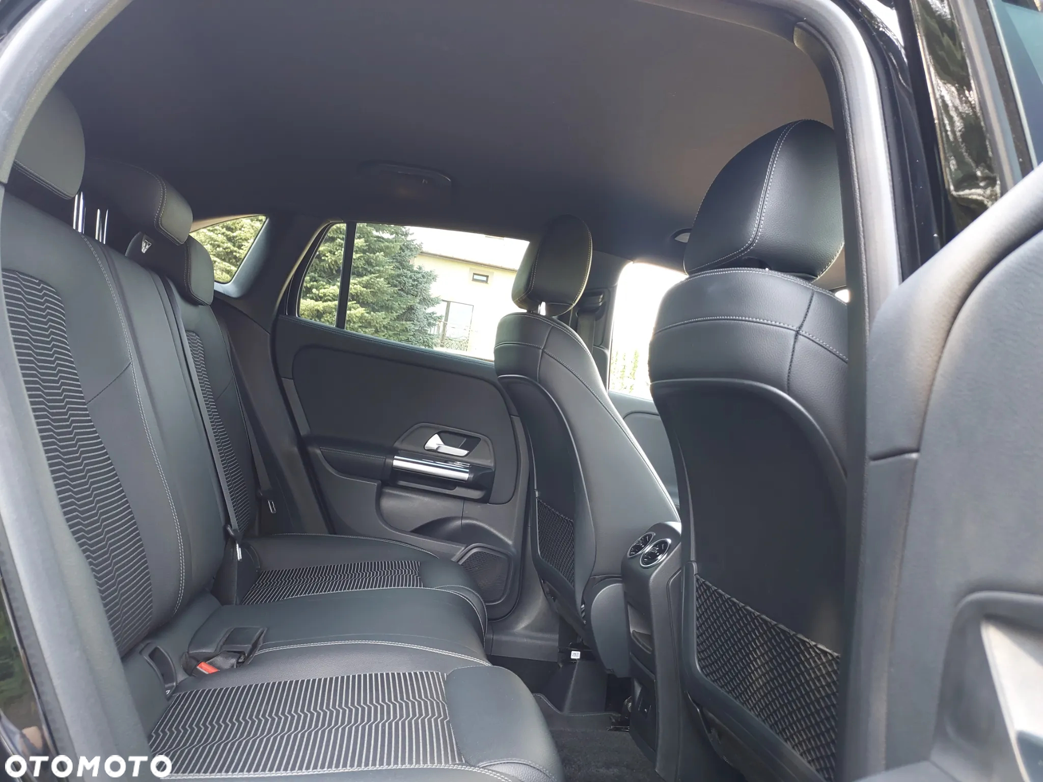 Mercedes-Benz GLA 200 d AMG Line - 23