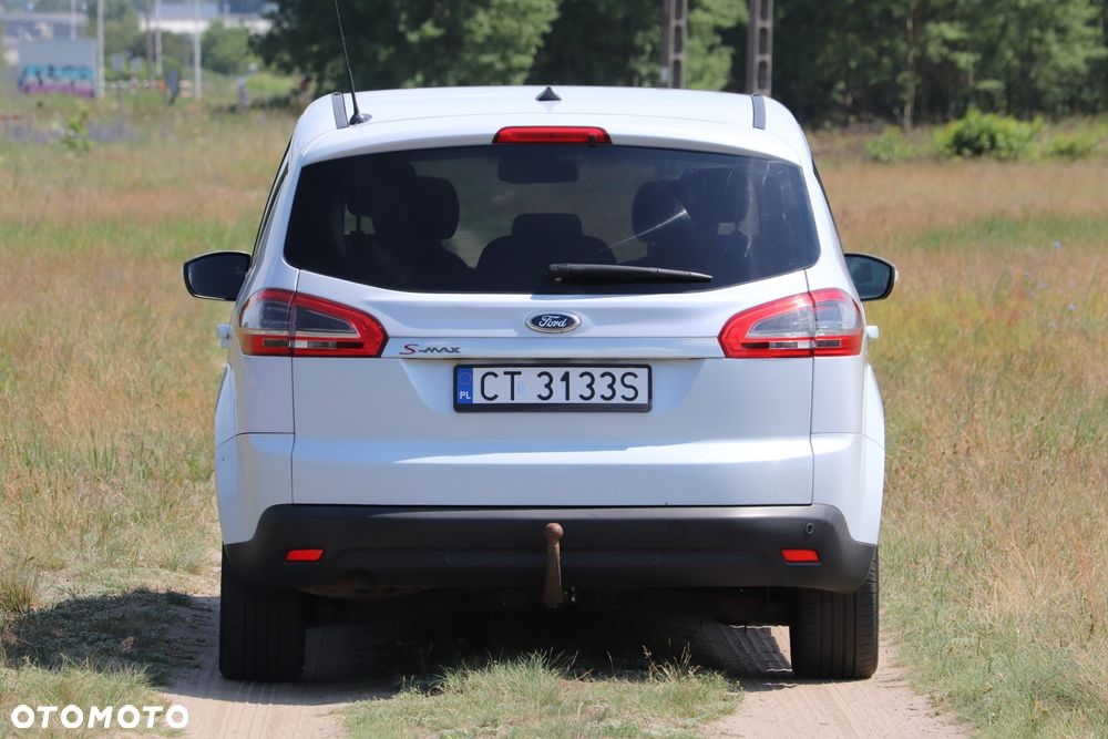 Ford S-Max 2.0 TDCi DPF Titanium - 6