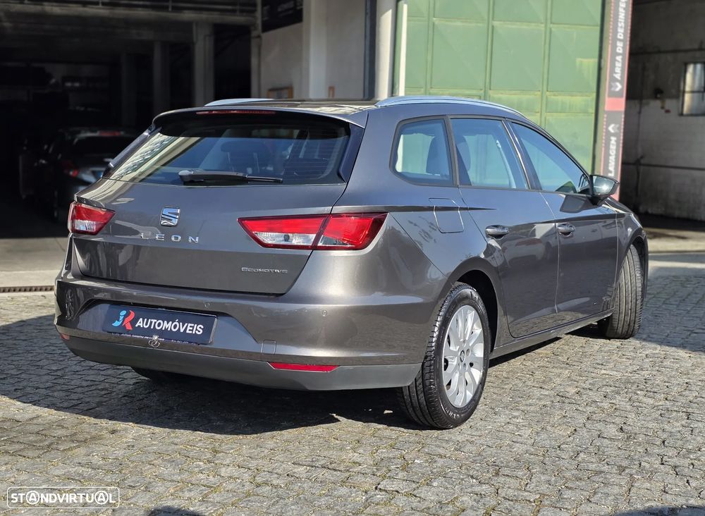 SEAT Leon ST 1.6 TDI Style Ecomotive - 6