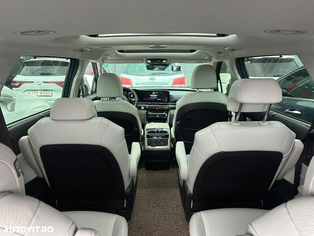 KIA Carnival 2021 — imagine 27