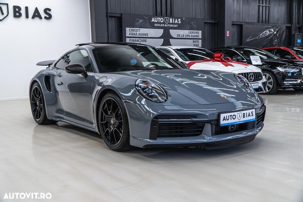 Porsche 911-TURBO-S - 4
