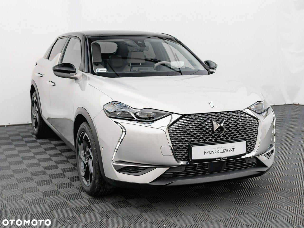 DS Automobiles DS 3 Crossback 1.2 PureTech Grand Chic - 4
