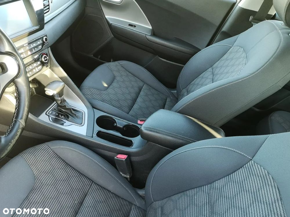 Kia Niro 1.6 GDI 2WD Vision - 3