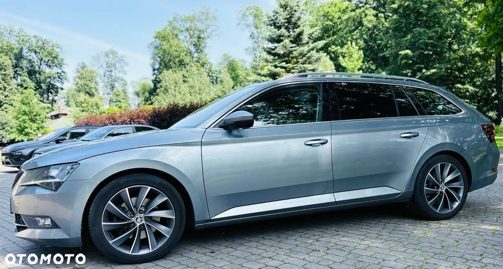 Skoda Superb 2.0 TDI L&K DSG - 3