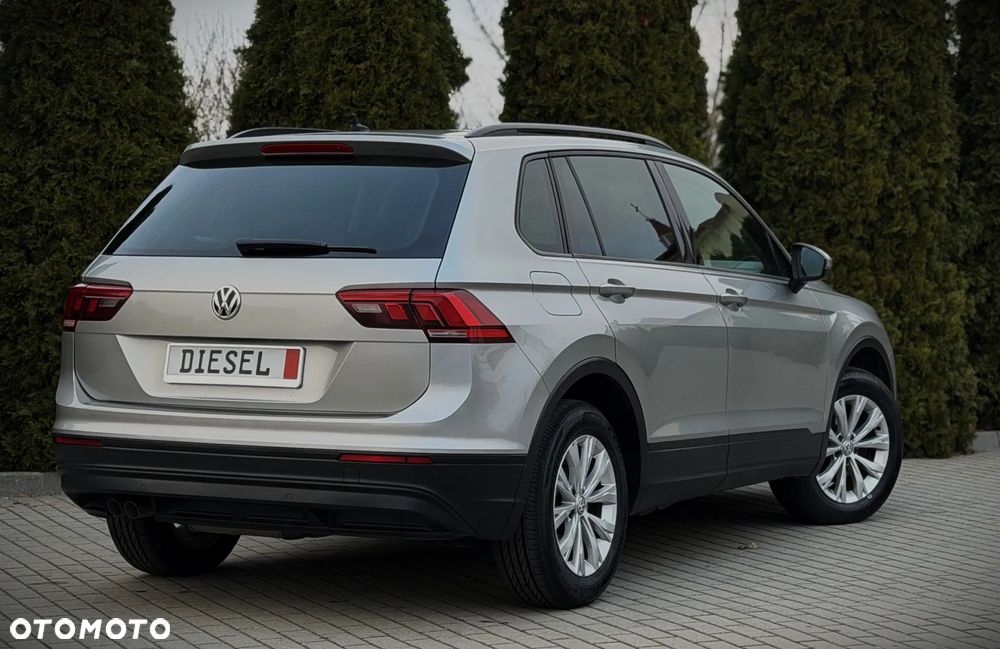 Volkswagen Tiguan 2.0 TDI SCR 4Motion (BlueMotion Tech) Comfortline - 17