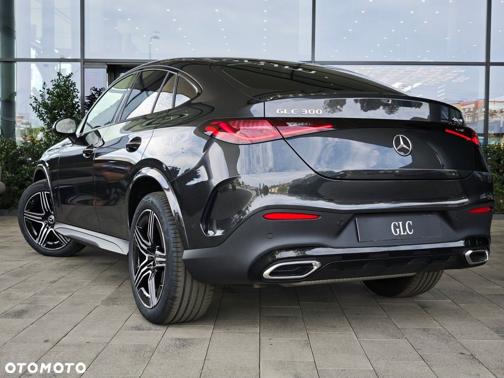 Mercedes-Benz GLC - 7