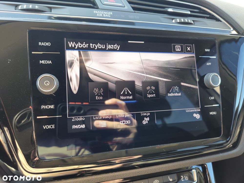 Volkswagen Touran 1.5 TSI EVO Highline DSG - 17