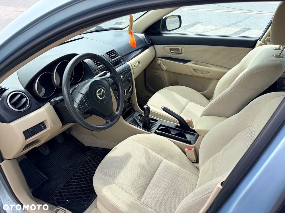 Mazda 3 2.0 Sport - 5