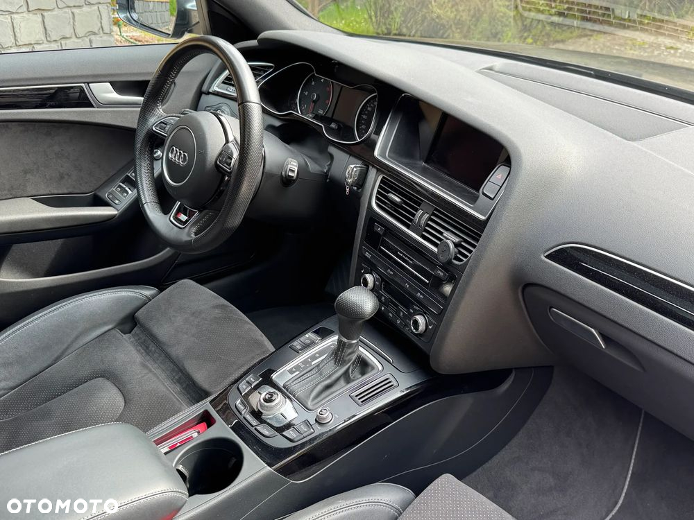 Audi A4 2.0 TDI clean diesel Quattro S tronic - 36
