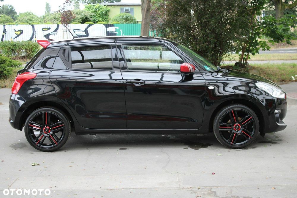 Suzuki Swift 1.2 Premium - 4