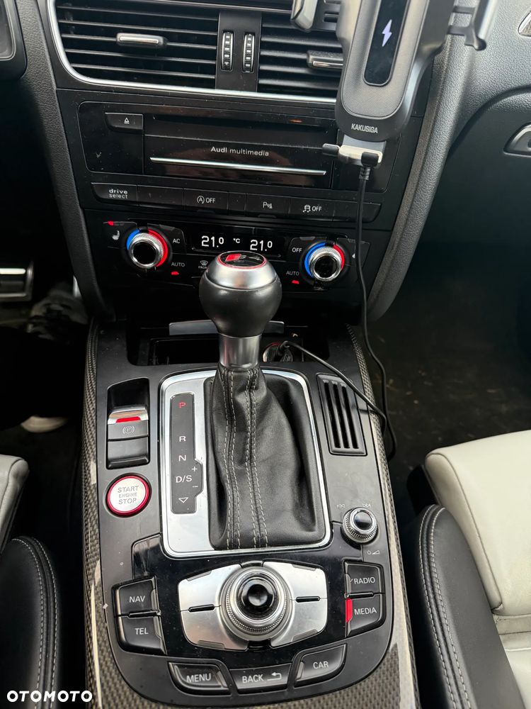 Audi S4 Limousine - 15