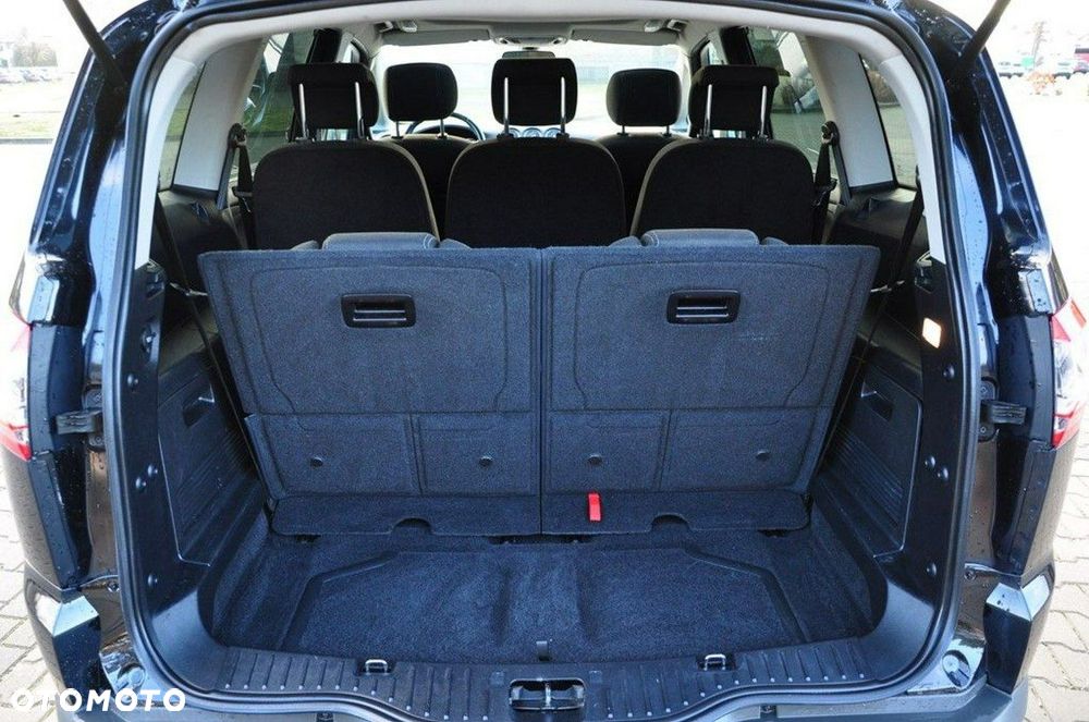 Ford S-Max 2.0 TDCi DPF Titanium X - 28