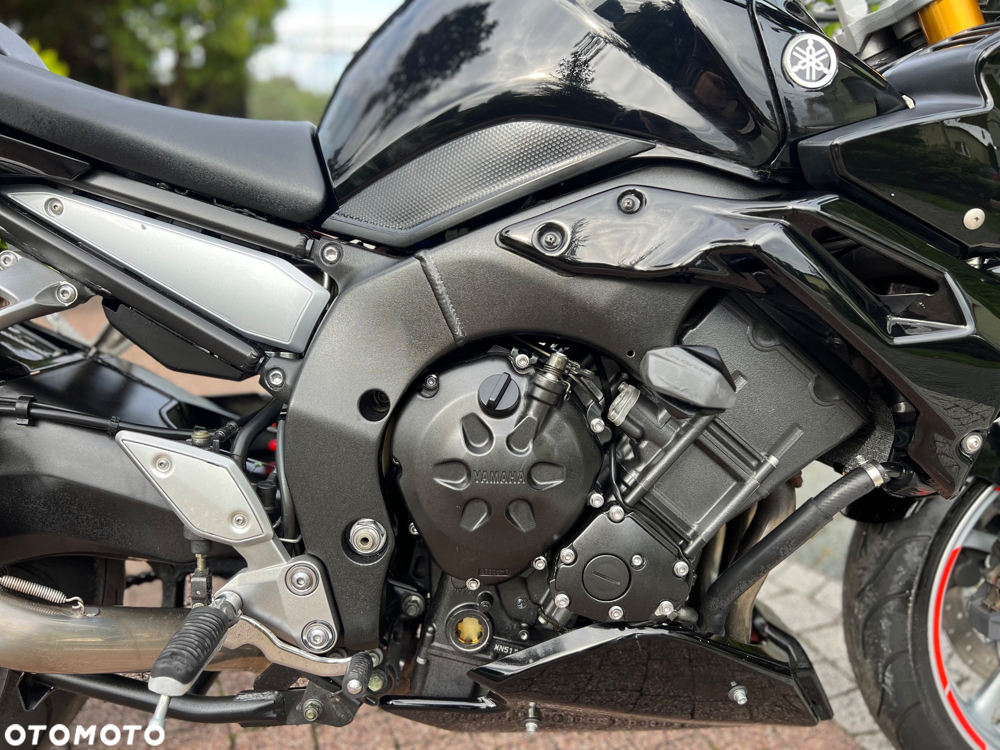 Yamaha FZ - 8