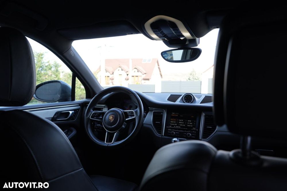 Porsche Macan - 15
