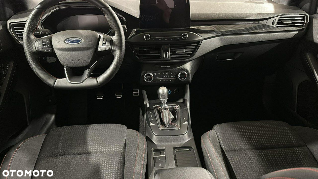 Ford Focus - 17
