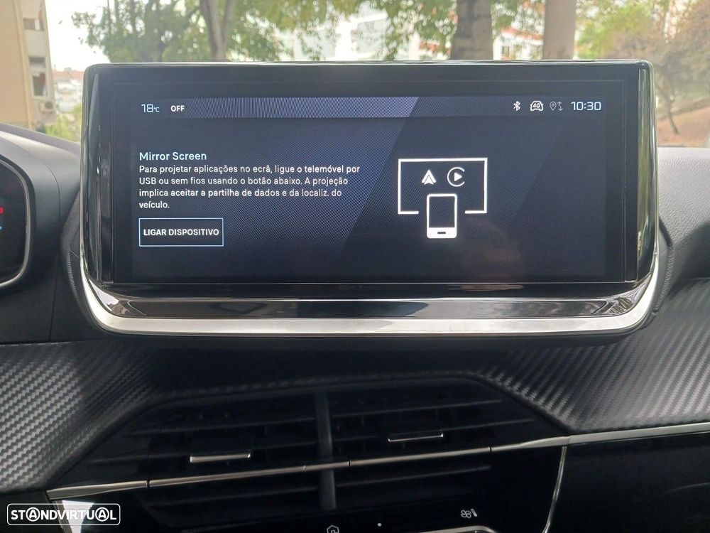 Peugeot 208 1.2 Hybrid Allure e-DCS6 - 18