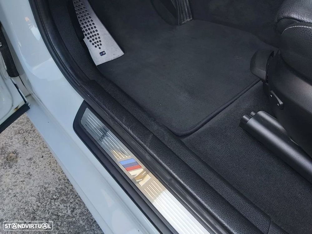 BMW X4 20 d xDrive Pack M - 42