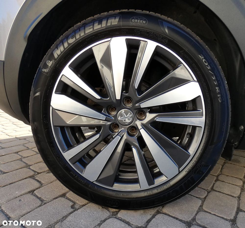 Peugeot 3008 1.6 BlueHDi Allure S&S - 11