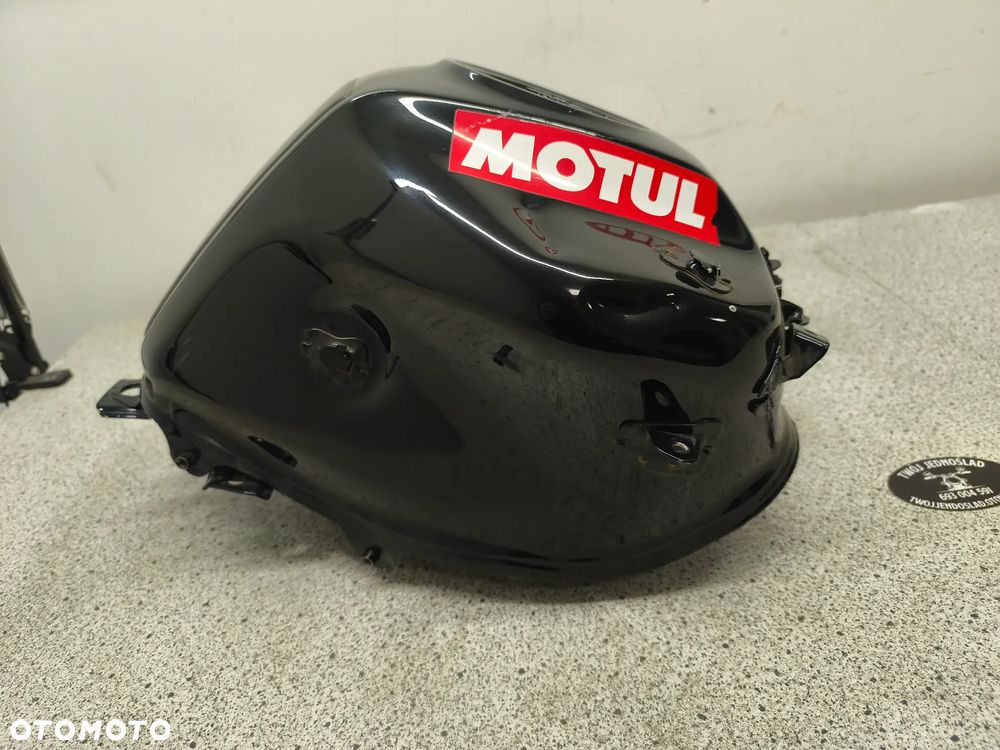 Bak, zbiornik paliwa KTM 125 Duke - 1