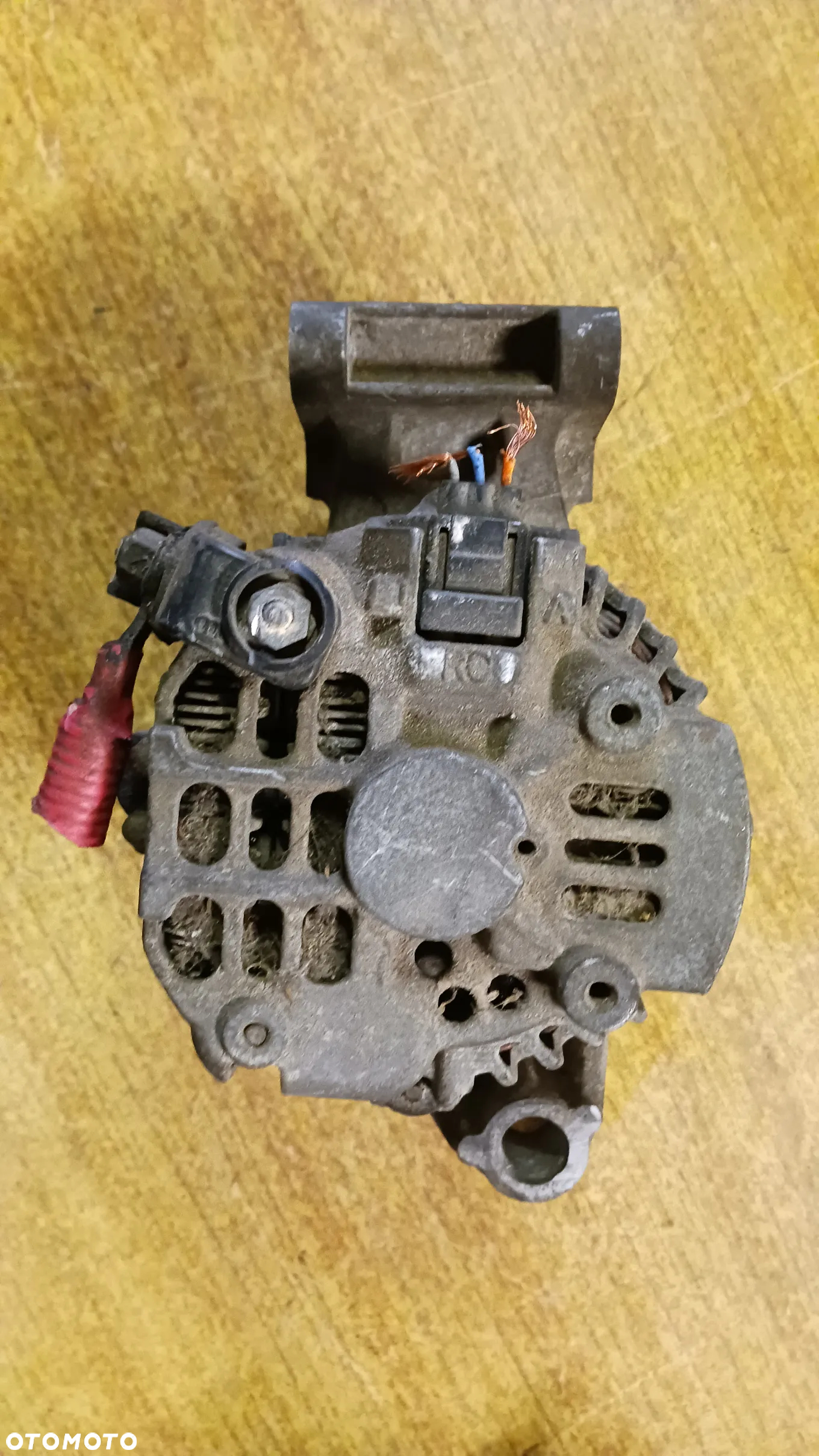 Alternator FORD C-Max Fiesta Focus Fusion Puma 1.4/ 1.6 benzyna Q80RA  2S6T-10300-CB / DB - 7
