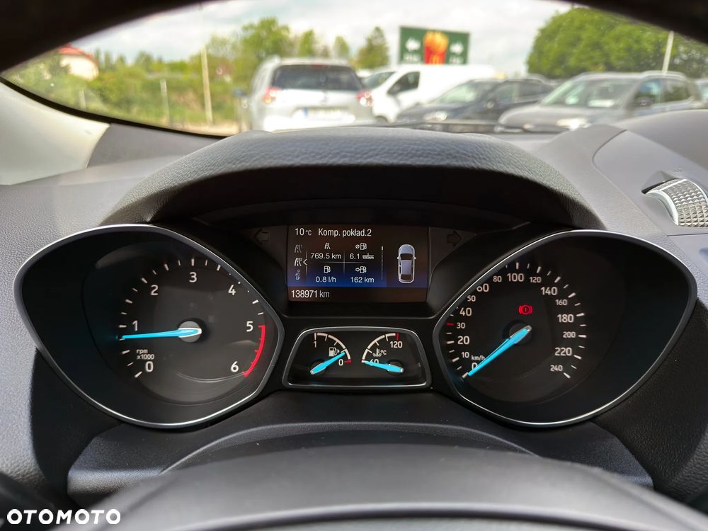 Ford Kuga 2.0 TDCi 4x4 Titanium - 23