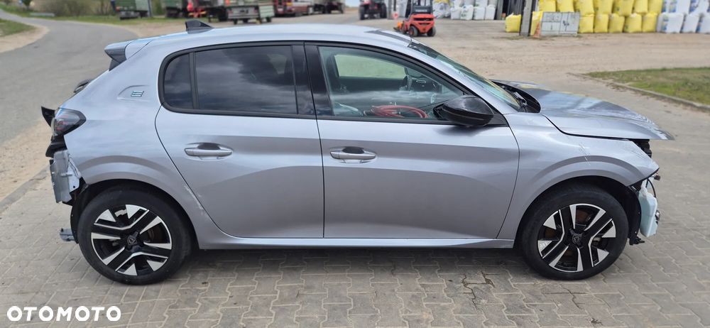 Peugeot 208 50kWh Business - 7