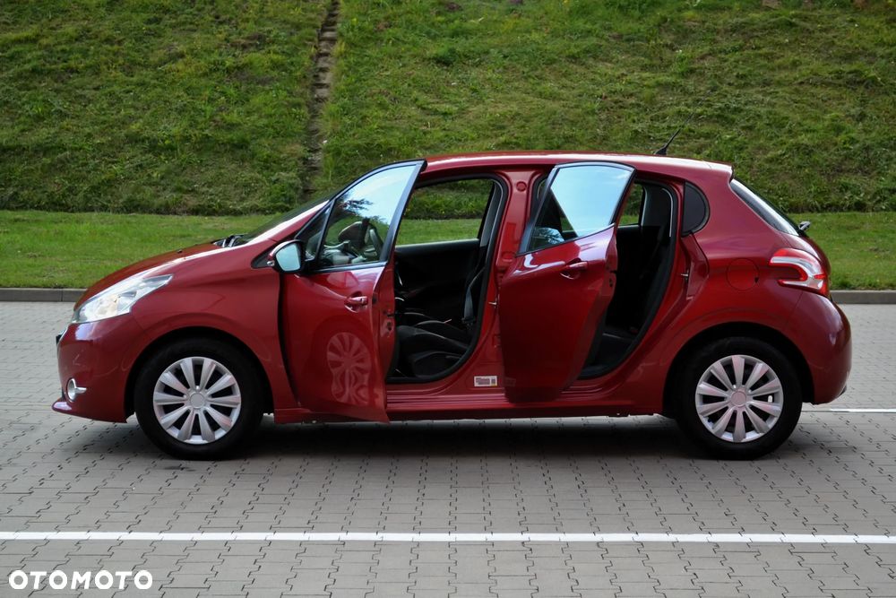 Peugeot 208 1.2 VTi Active - 26