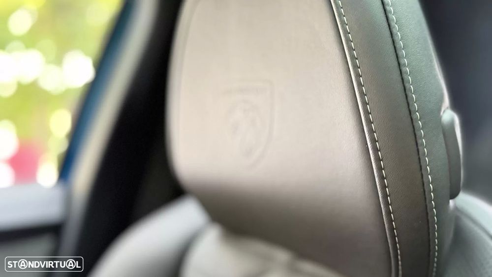 Peugeot E-3008 73 kWh GT - 31