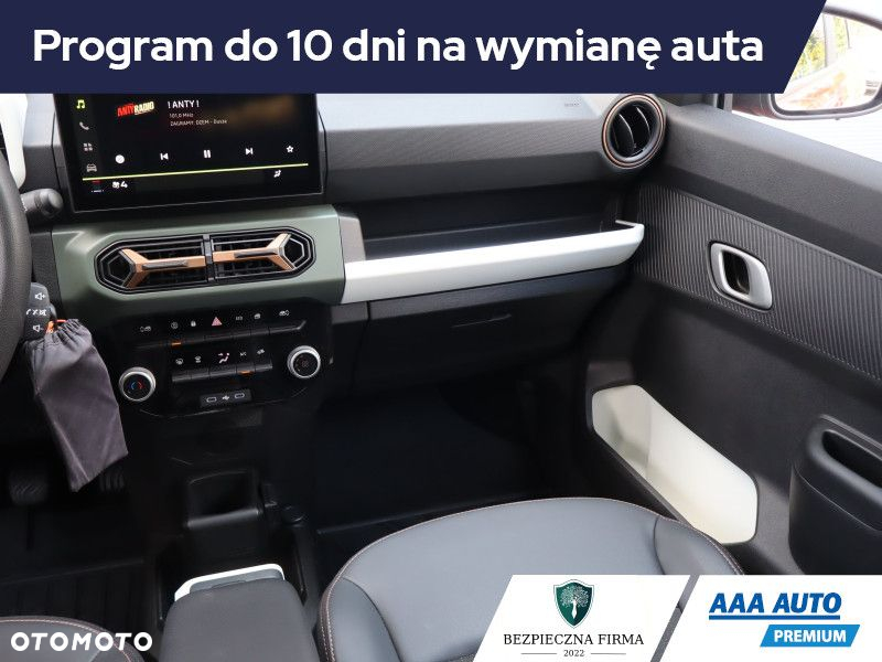 Dacia Spring - 9