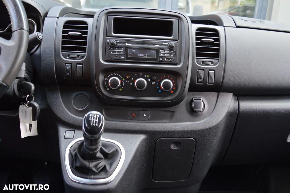 Renault Trafic 2.0 Blue dCi 120 Furgon Cabina Dubla L2H1 Authentique - 19