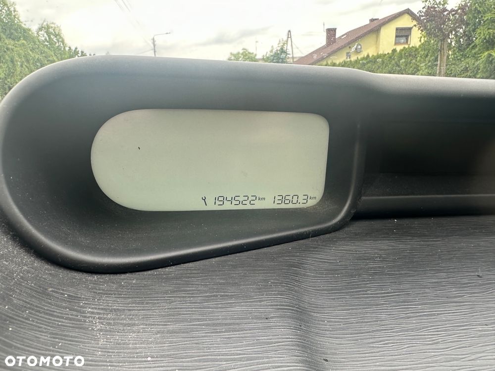 Citroën C3 Picasso 1.4i Attraction - 12