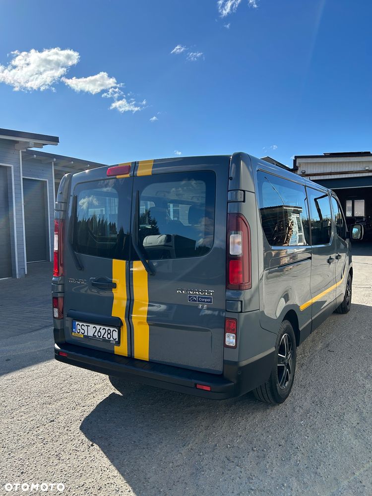 Renault Trafic 2.0 dCi - 8