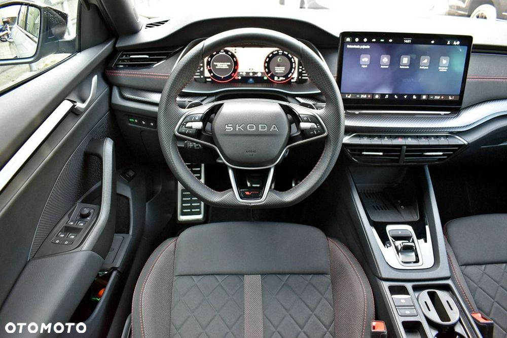 Skoda Octavia 2.0 TSI RS DSG - 21