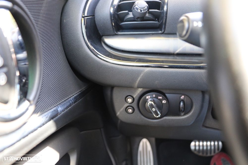 MINI Clubman Cooper SD Auto Desportiva - 28