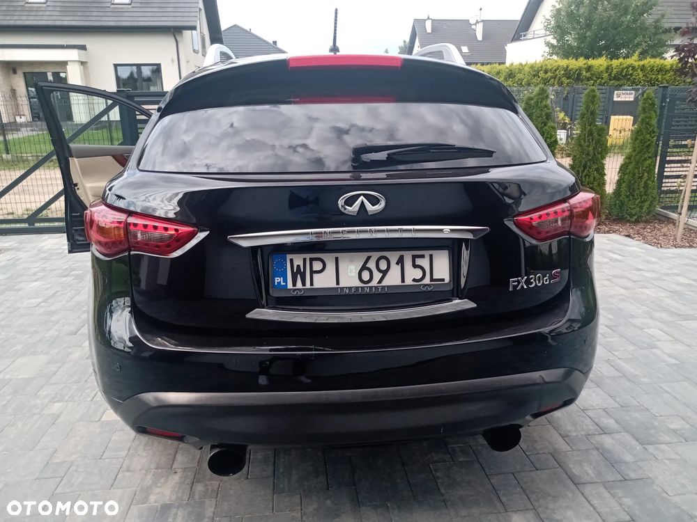Infiniti FX - 6
