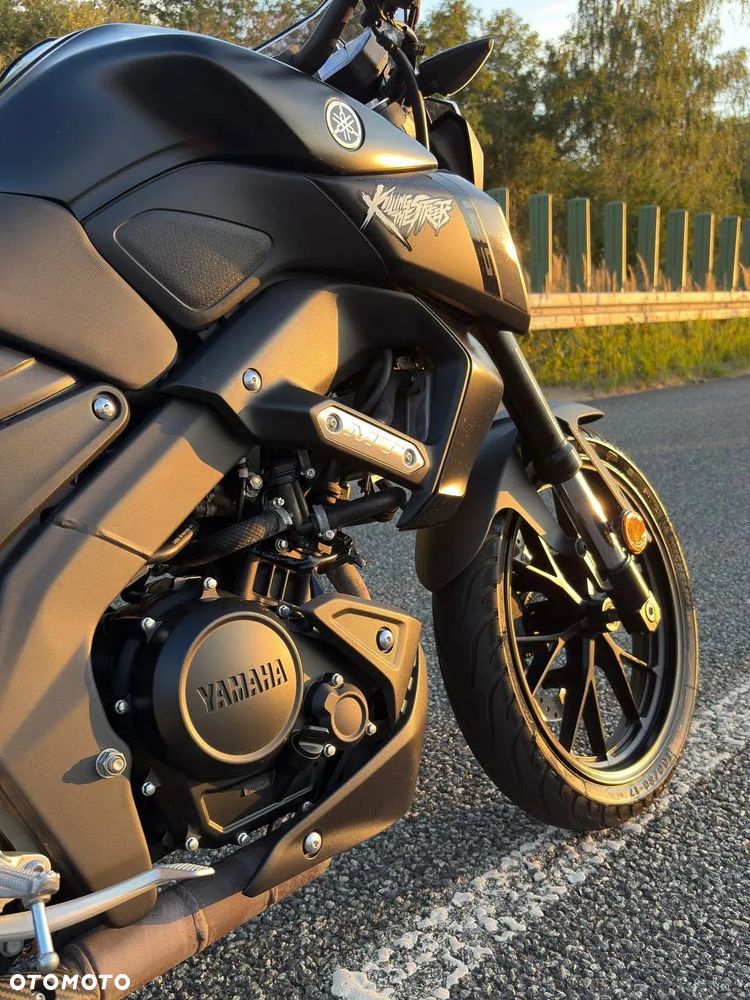 Yamaha MT - 17